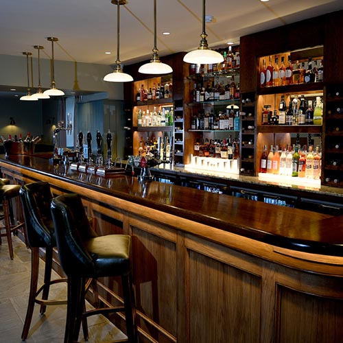 bar